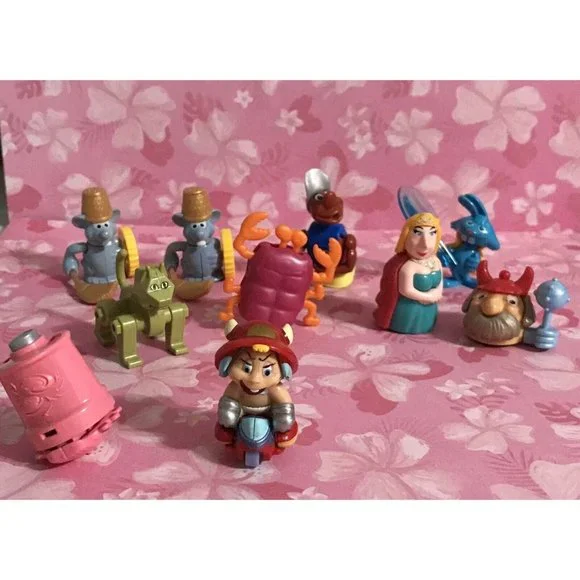 Unbranded Toys Lot Of Small Toys Figurines Vintage Kinder